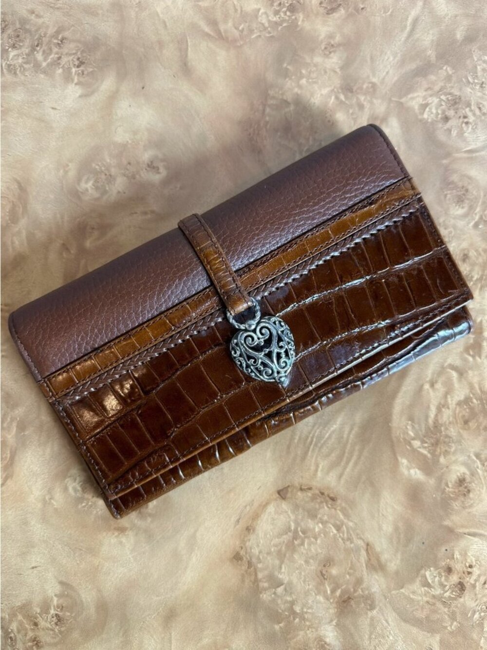 Brighton Brown Leather Croc Embossed Heart Charm Organizer Wallet